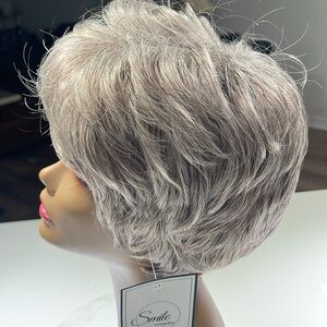 HAIR, Pixie Cut, Short with bangs, Grey